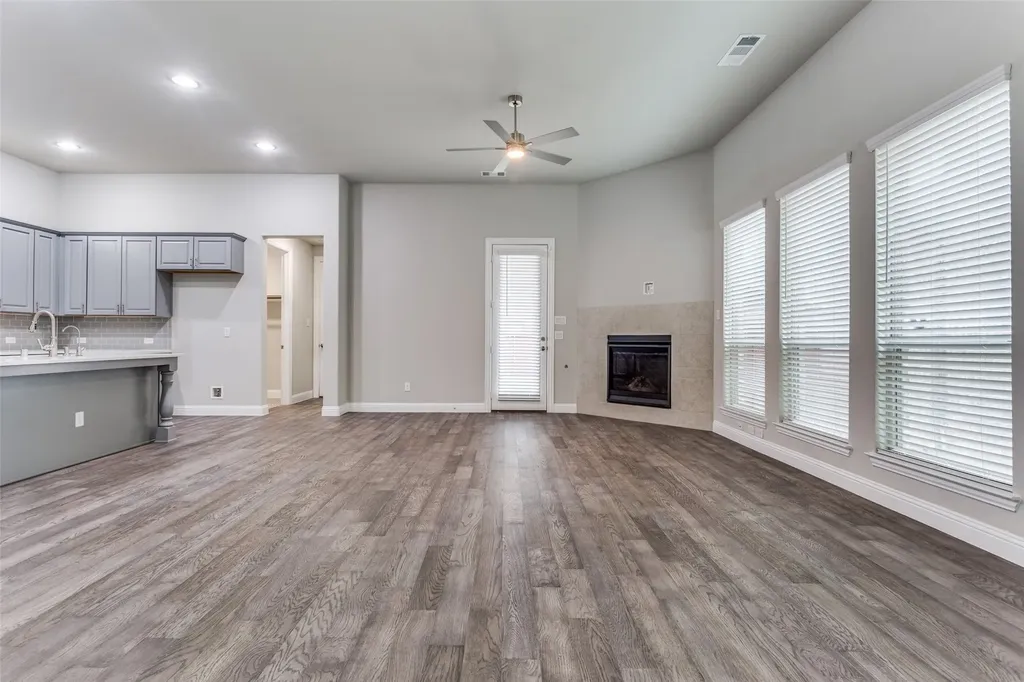 17620 Bottlebrush Drive Dallas TX 75252