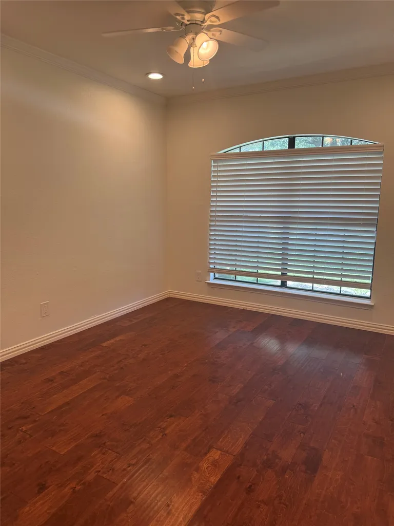 2907 Sweet Briar Street Grapevine TX 76051
