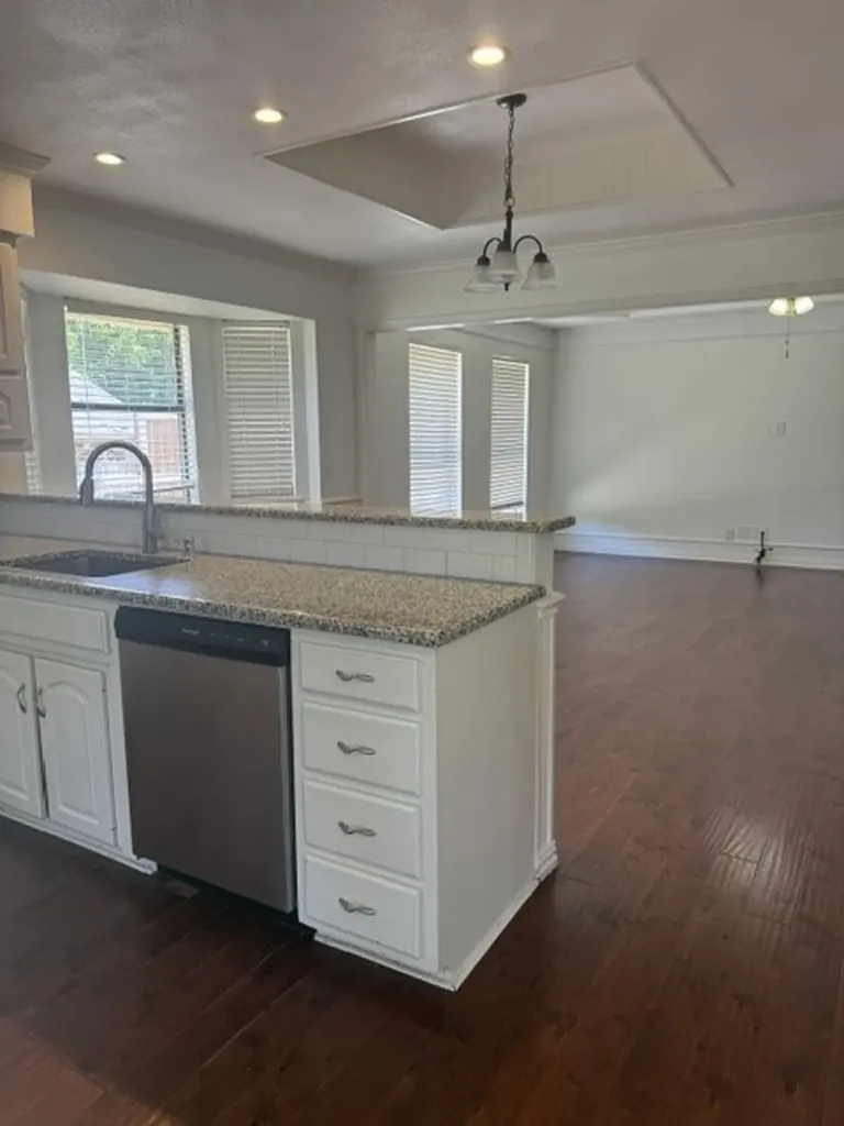 2907 Sweet Briar Street Grapevine TX 76051