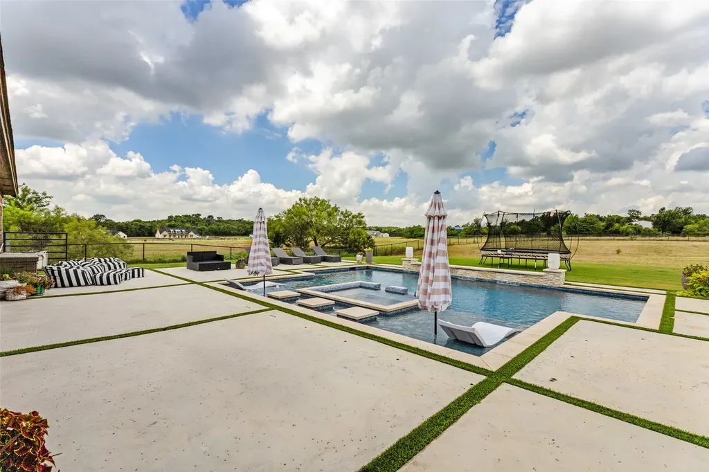 2015 Veal Circle Weatherford TX 76085