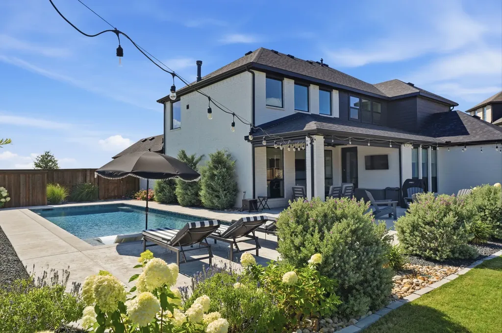 4202 Crown Run Road Midlothian TX 76065