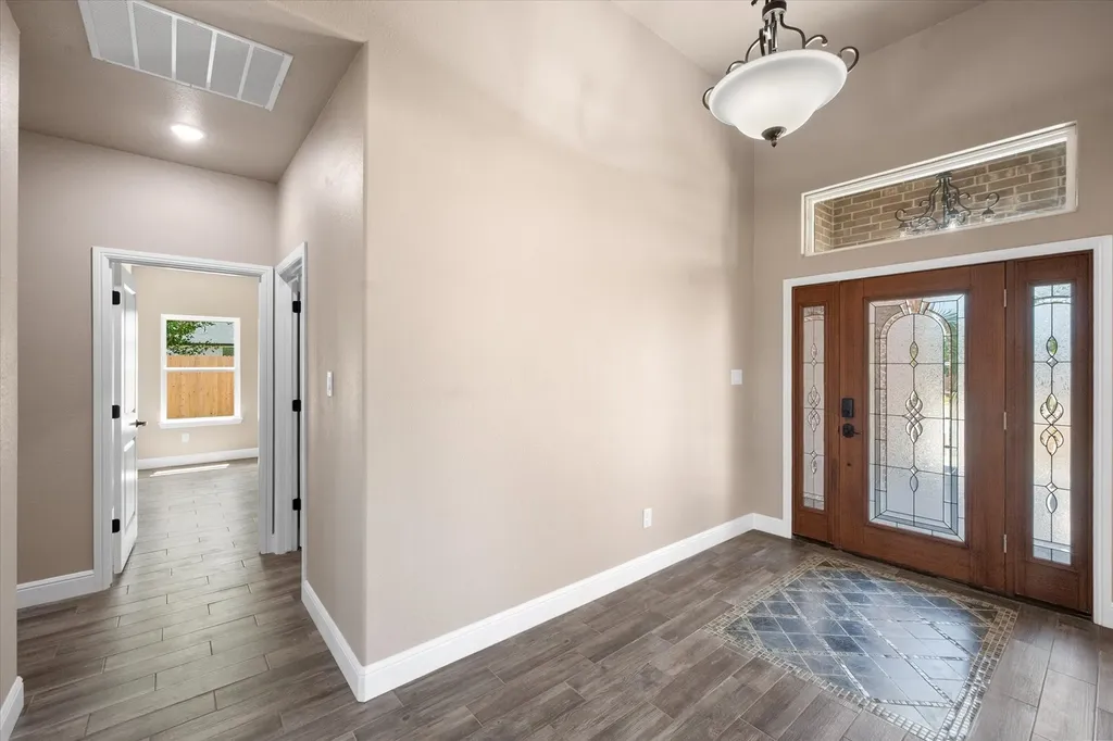 860 Fuller Avenue Cleburne TX 76031