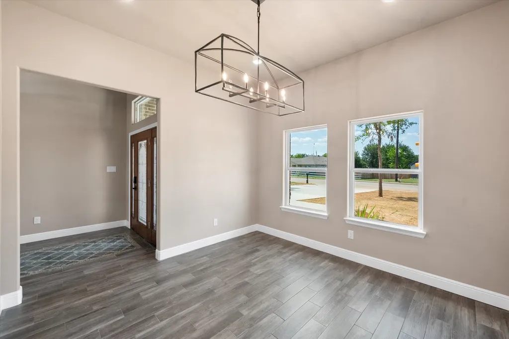 860 Fuller Avenue Cleburne TX 76031