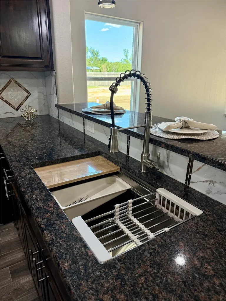 860 Fuller Avenue Cleburne TX 76031