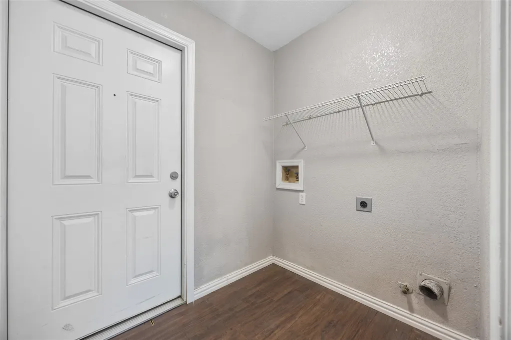 2217 Rockbluff Drive Rowlett TX 75088