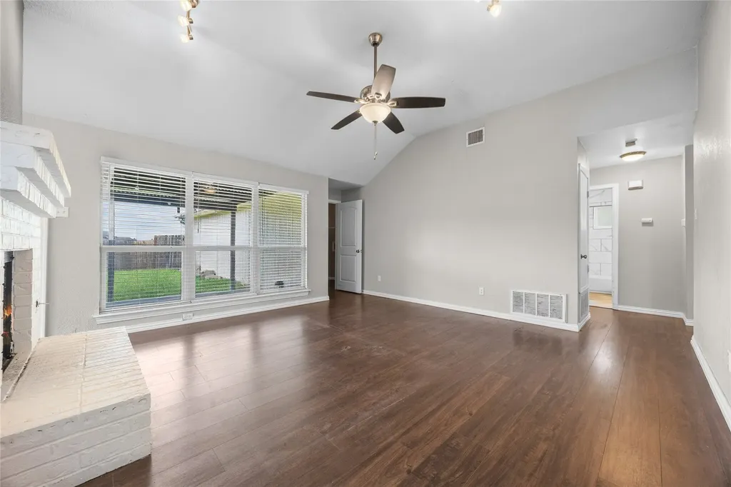 2217 Rockbluff Drive Rowlett TX 75088