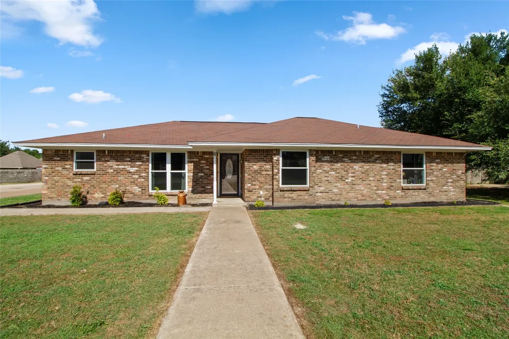 8 Circle Drive Teague TX 75860