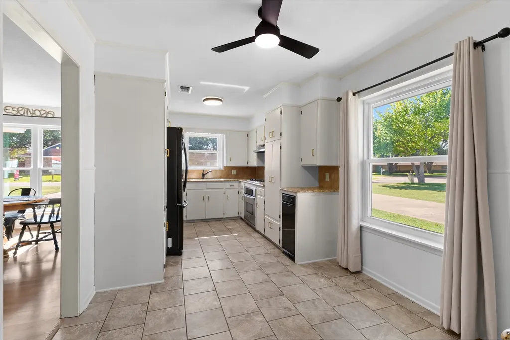 8 Circle Drive Teague TX 75860