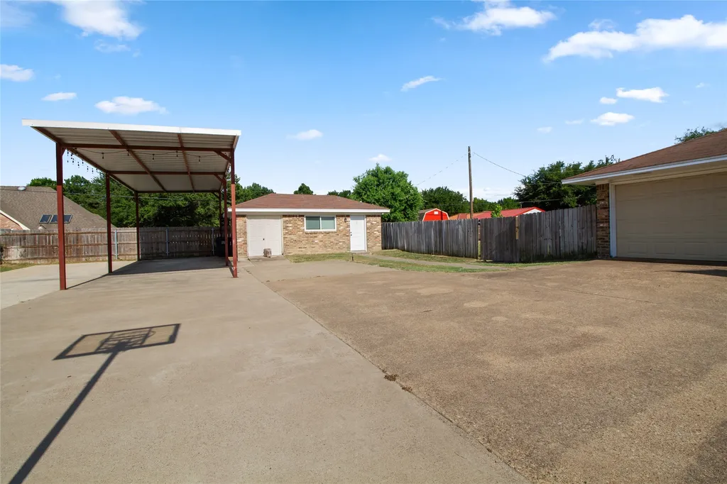 8 Circle Drive Teague TX 75860