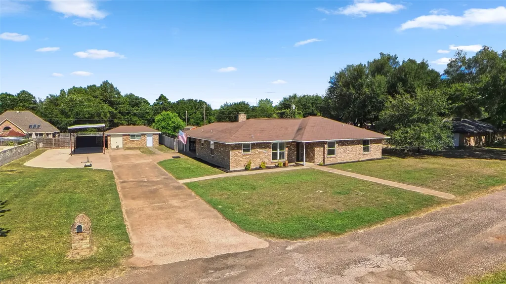 8 Circle Drive Teague TX 75860
