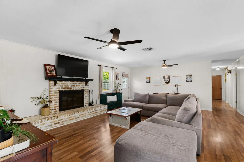 8 Circle Drive Teague TX 75860