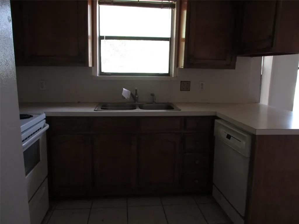 6925 Alexandria Court Fort Worth TX 76133