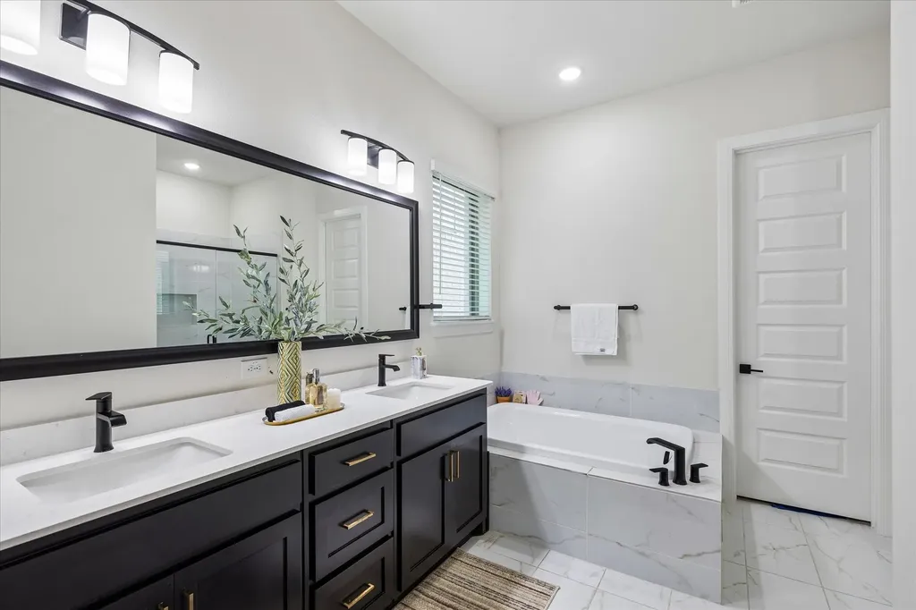 1804 Wren Street Argyle TX 76226