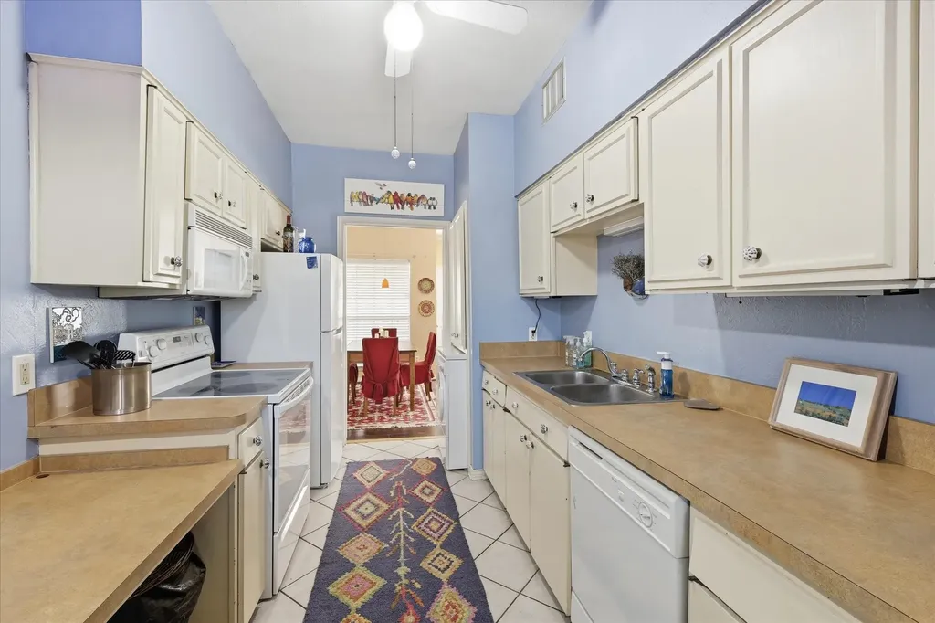 4415 S Bellaire Drive S Fort Worth TX 76109