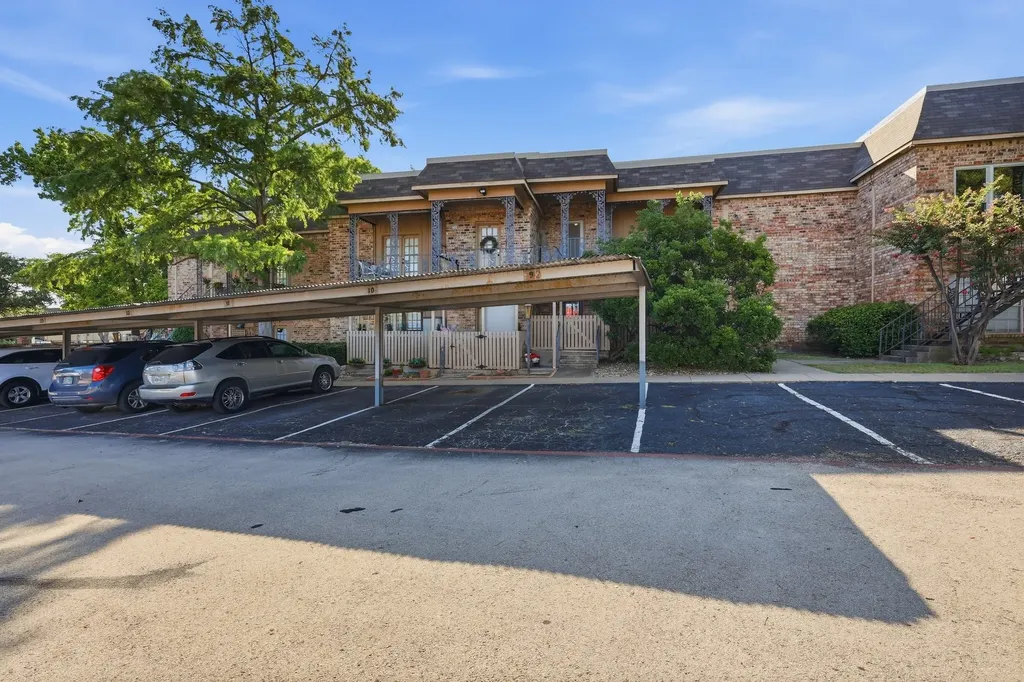 4415 S Bellaire Drive S Fort Worth TX 76109