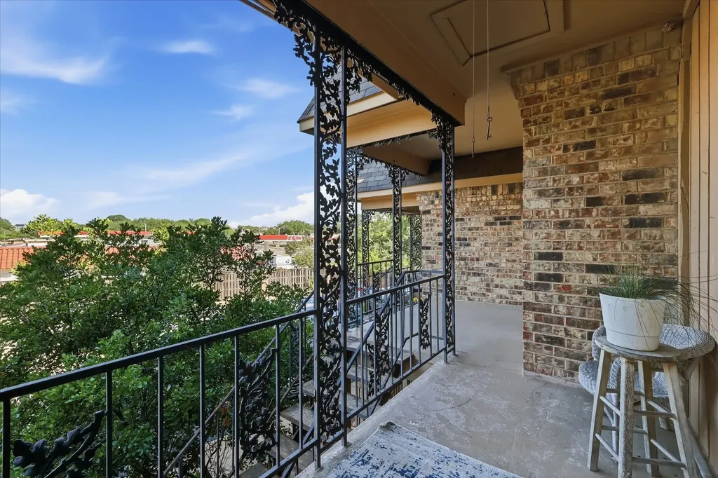 4415 S Bellaire Drive S Fort Worth TX 76109