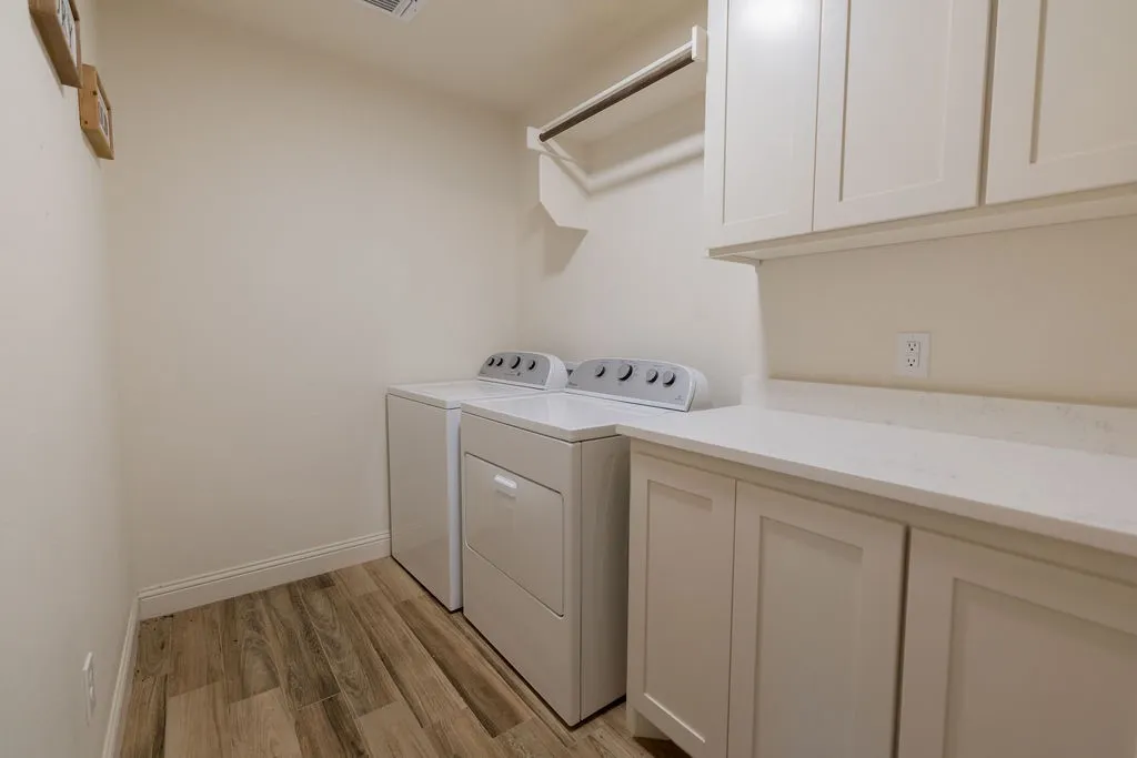1013 Churchill Lane Millsap TX 76066