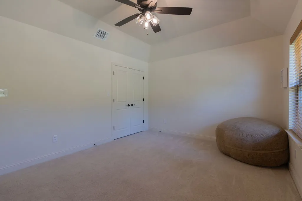 1013 Churchill Lane Millsap TX 76066