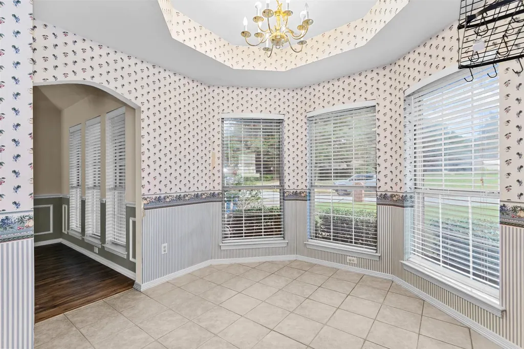 4908 Oldfield Drive Arlington TX 76016