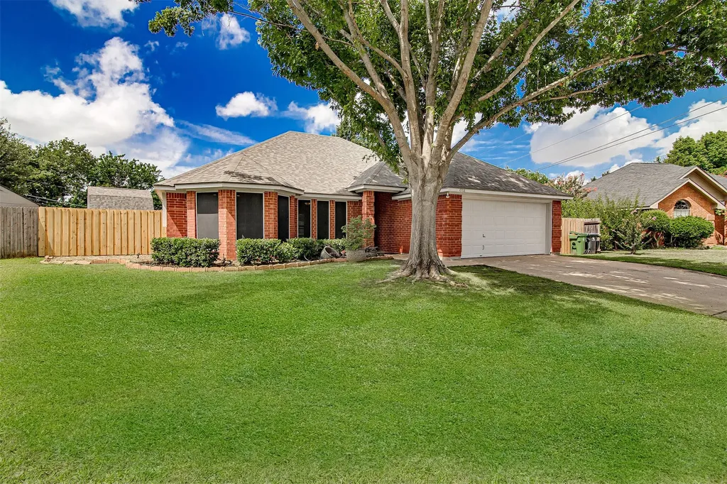 4908 Oldfield Drive Arlington TX 76016