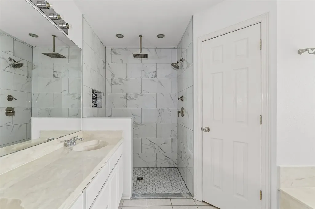 4908 Oldfield Drive Arlington TX 76016