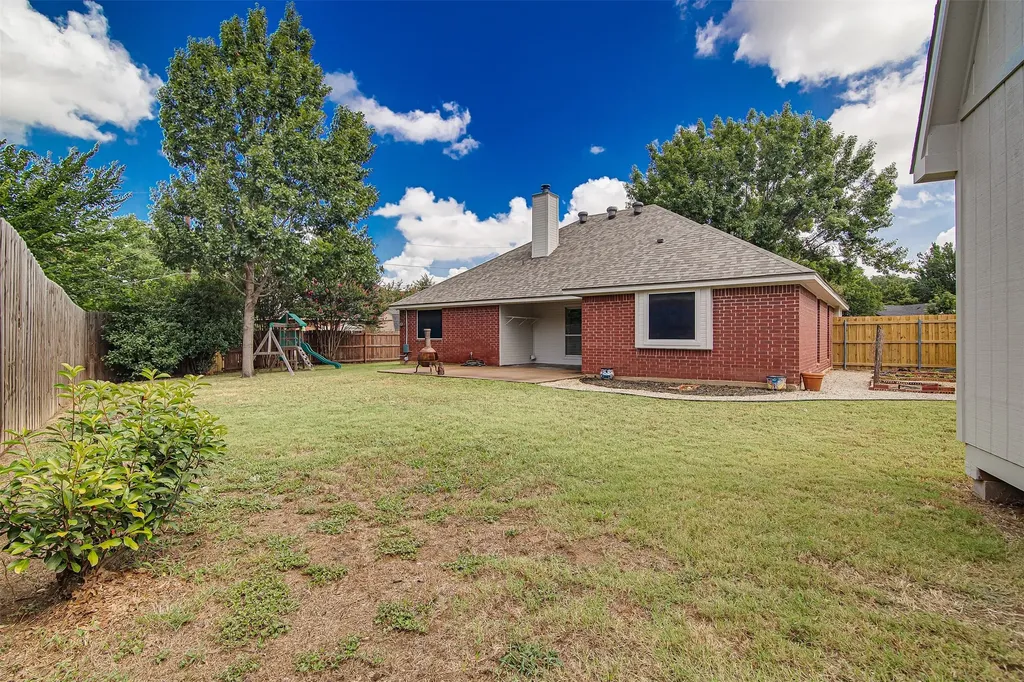 4908 Oldfield Drive Arlington TX 76016