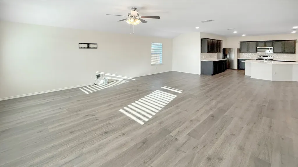 1310 Sideboard Drive Nevada TX 75173