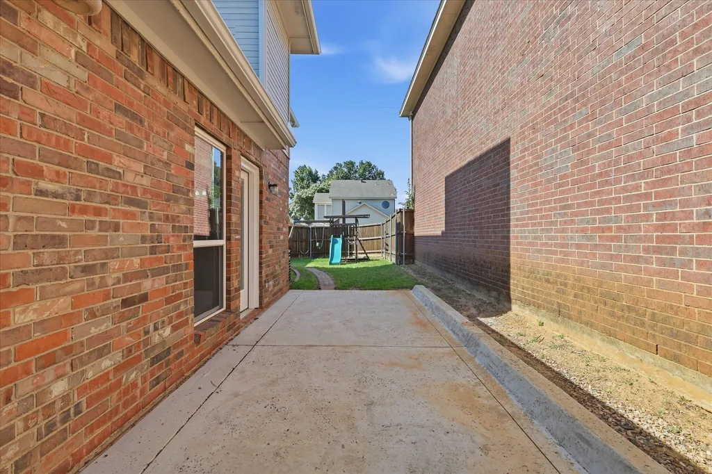 1778 Circle Creek Drive Lewisville TX 75067