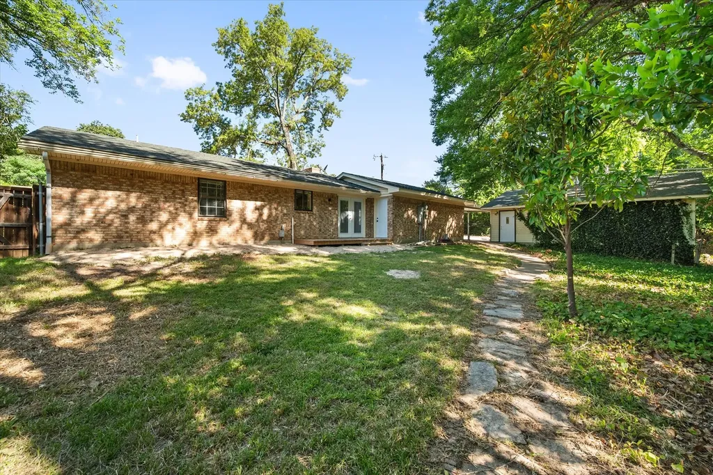 1702 Lazy U Drive Canton TX 75103