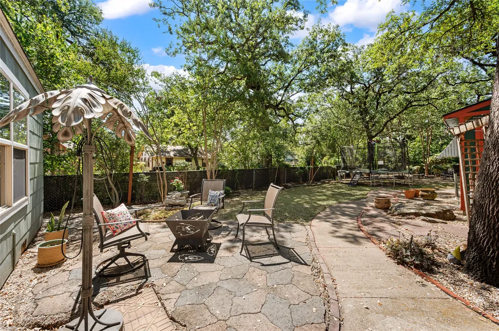2334 Lotus Avenue Fort Worth TX 76111