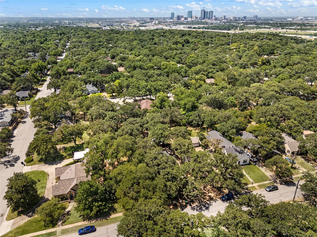 2334 Lotus Avenue Fort Worth TX 76111