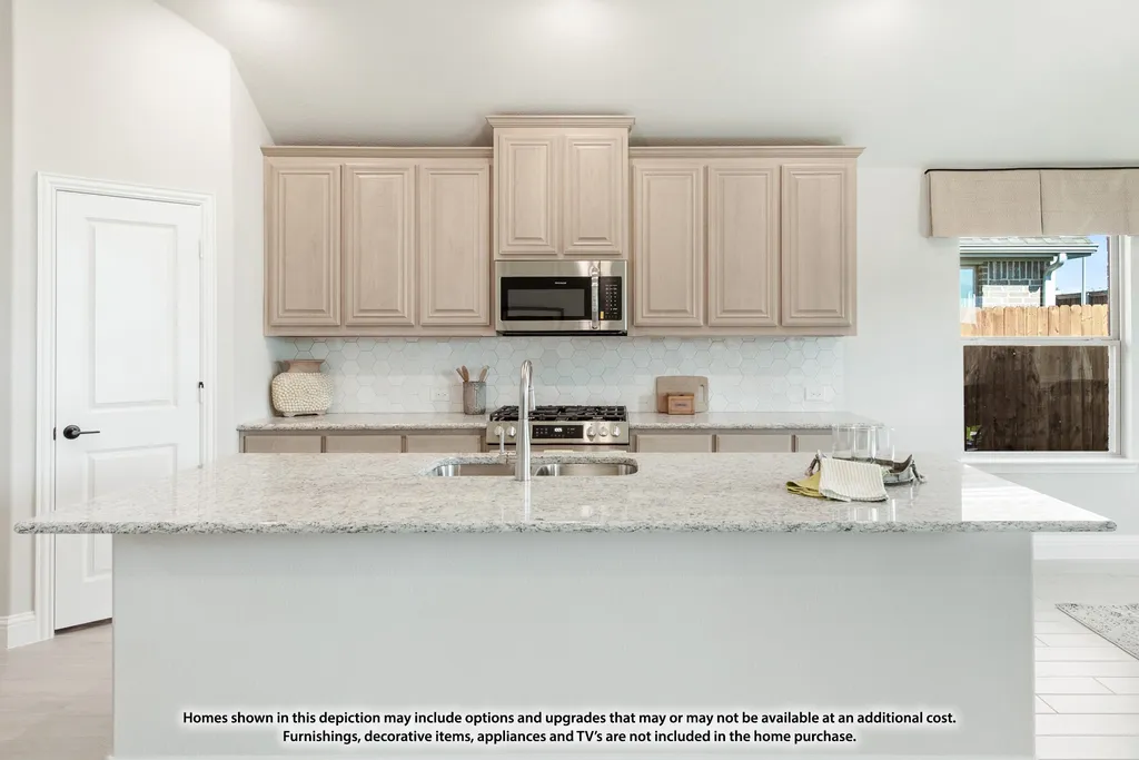 1252 Amberwood Lane Red Oak TX 75154