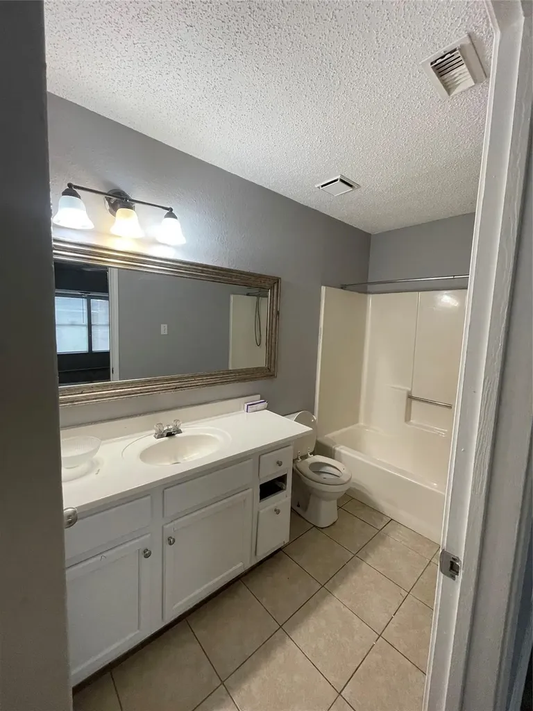 723 Pebble Beach Drive Garland TX 75043