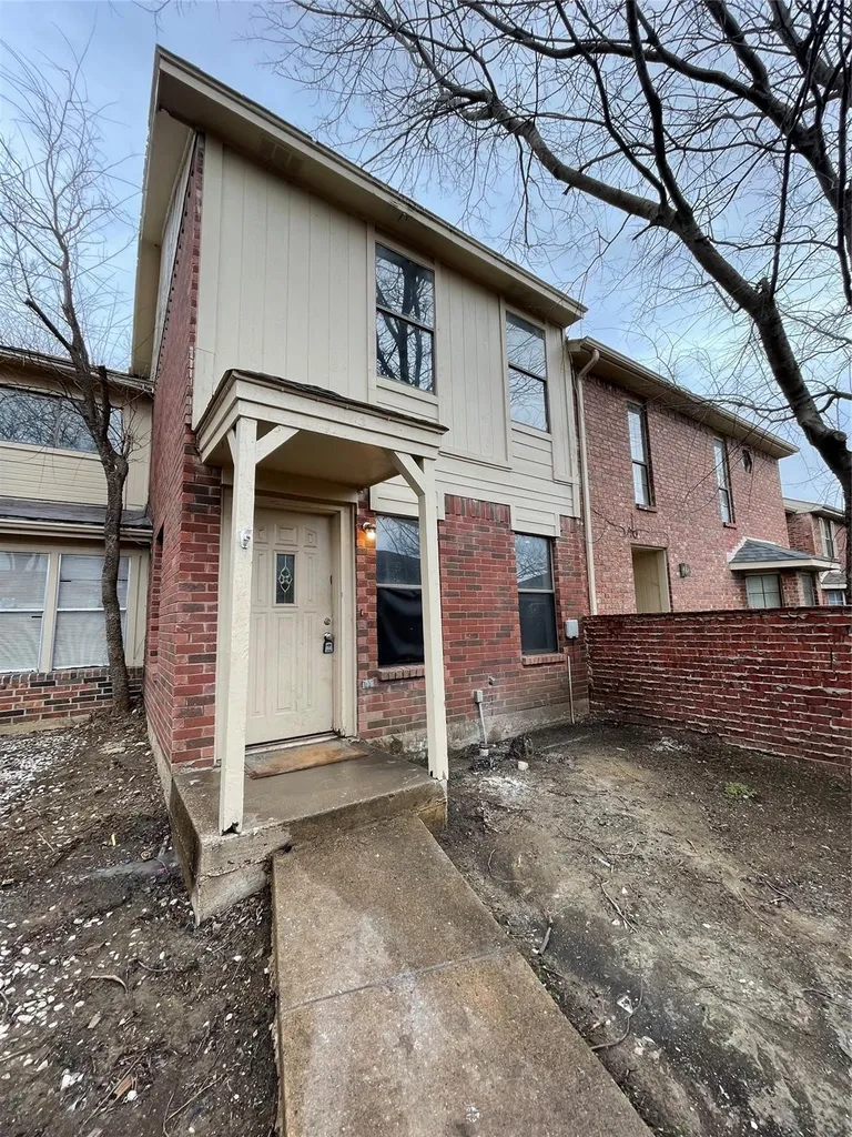723 Pebble Beach Drive Garland TX 75043