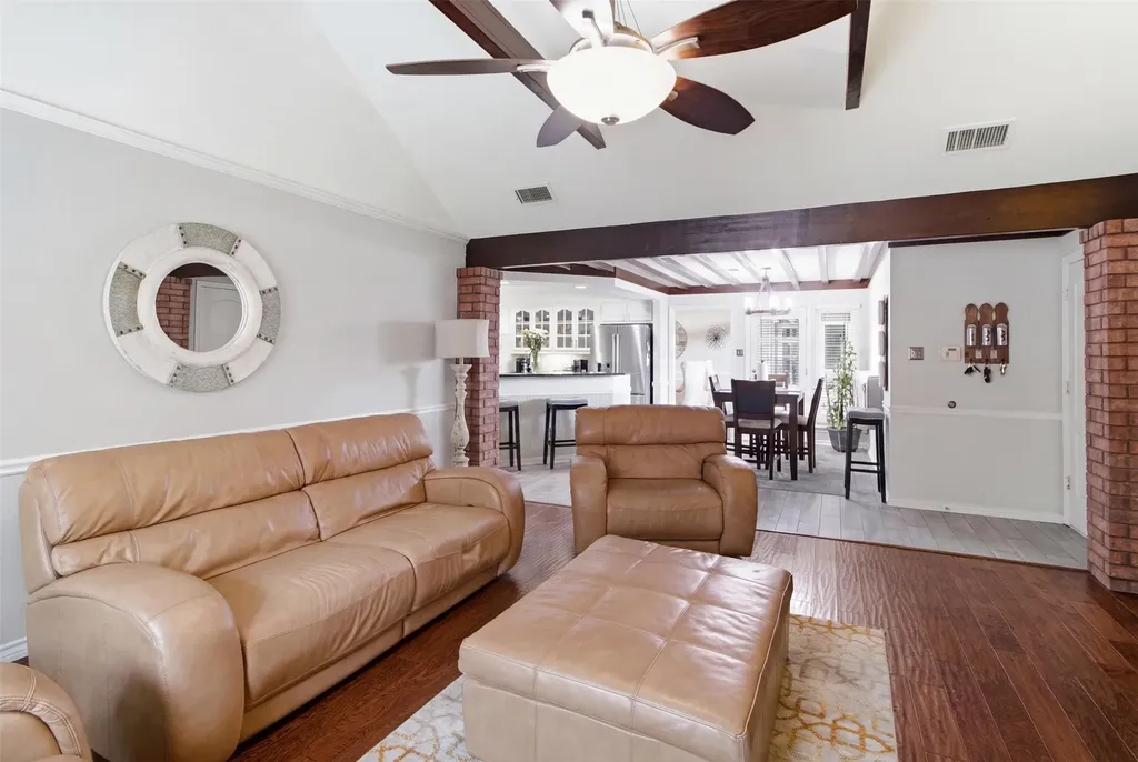 1416 Daventry Drive Desoto TX 75115