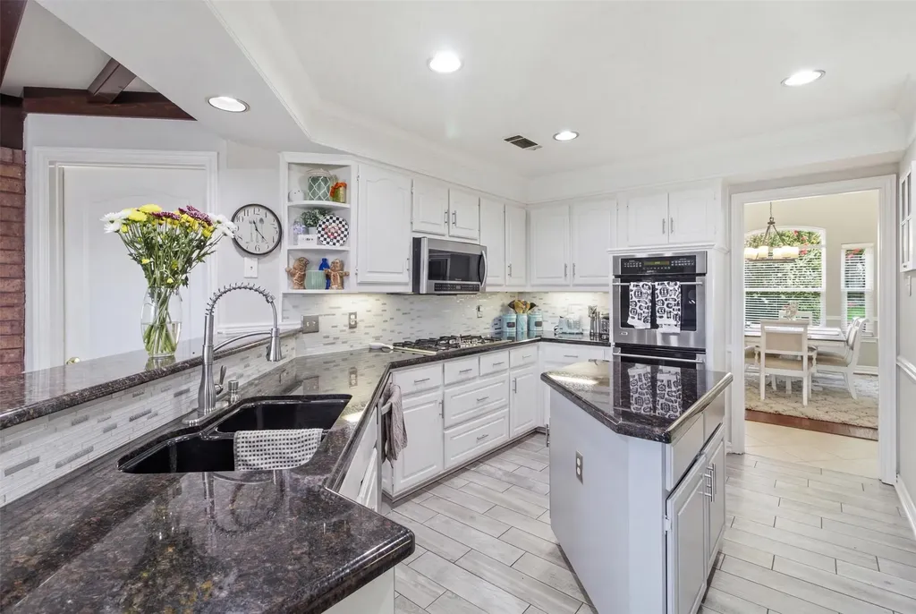 1416 Daventry Drive Desoto TX 75115