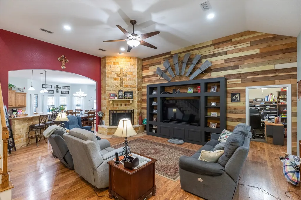 7922 County Road 229 Clyde TX 79510