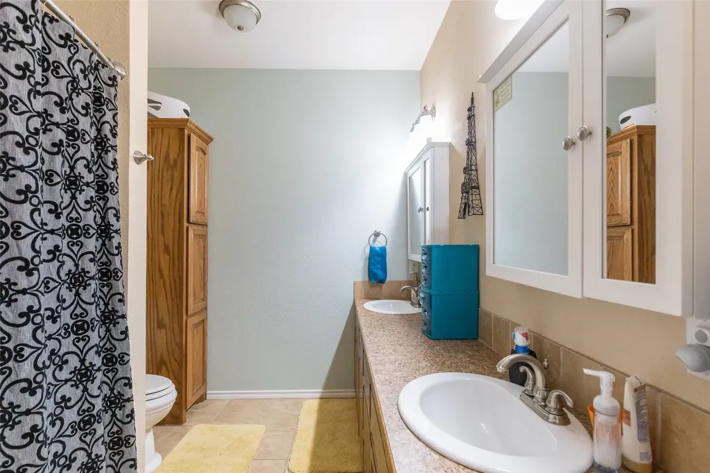 7922 County Road 229 Clyde TX 79510