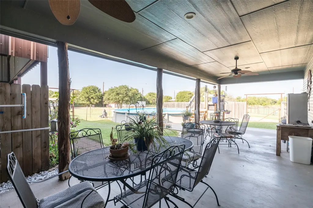 7922 County Road 229 Clyde TX 79510