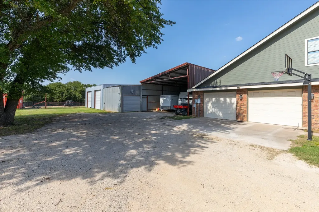 7922 County Road 229 Clyde TX 79510