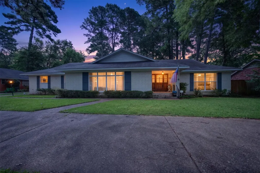 609 Millicent Way Shreveport LA 71106