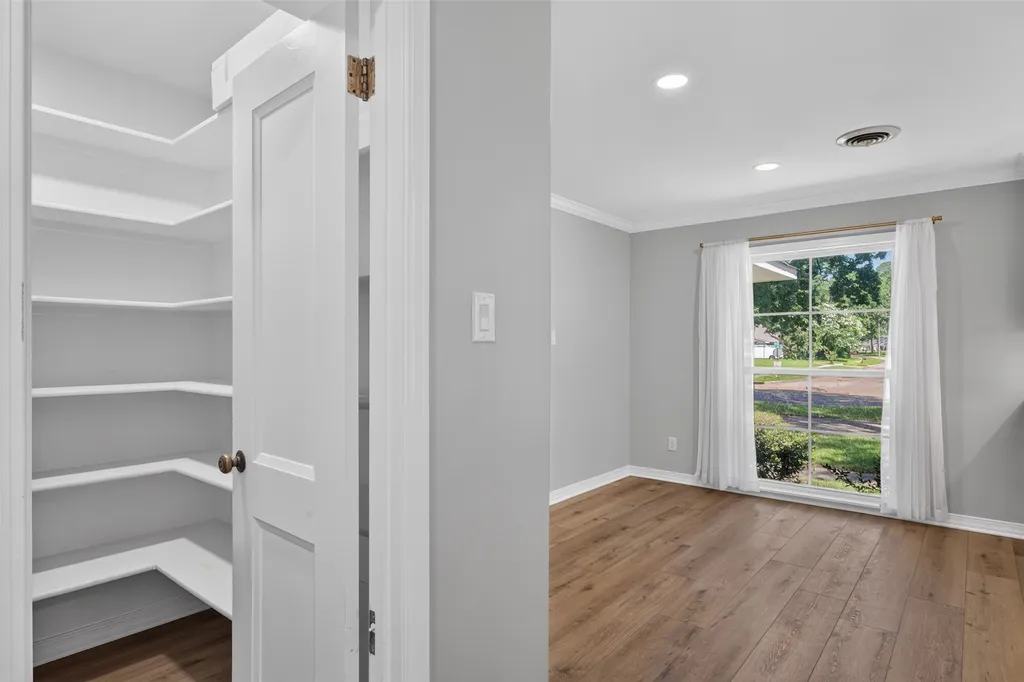 609 Millicent Way Shreveport LA 71106