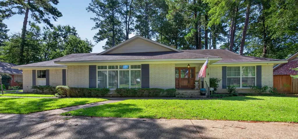 609 Millicent Way Shreveport LA 71106