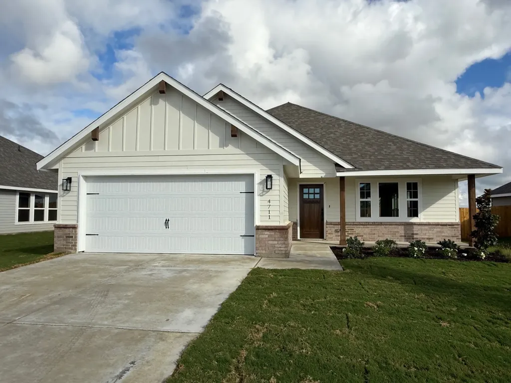 4711 Enclave Drive Sanger TX 76266