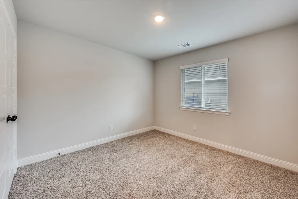 4711 Enclave Drive Sanger TX 76266