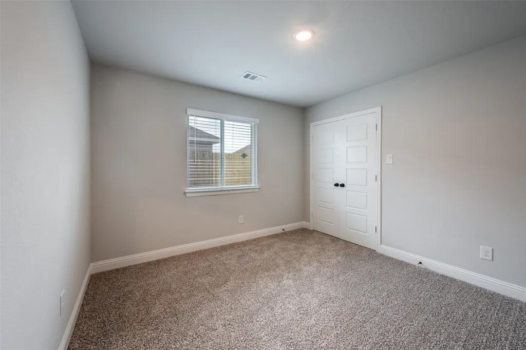 4711 Enclave Drive Sanger TX 76266