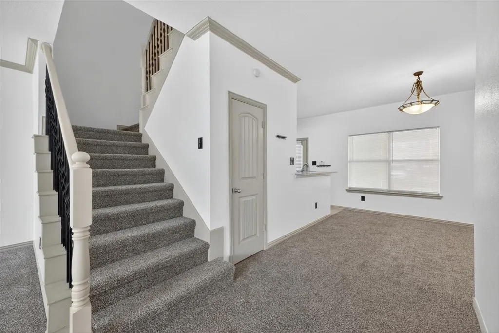2312 Calendar Court Grand Prairie TX 75050