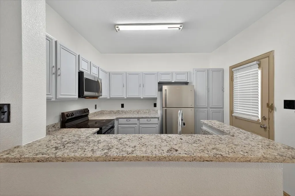 2312 Calendar Court Grand Prairie TX 75050