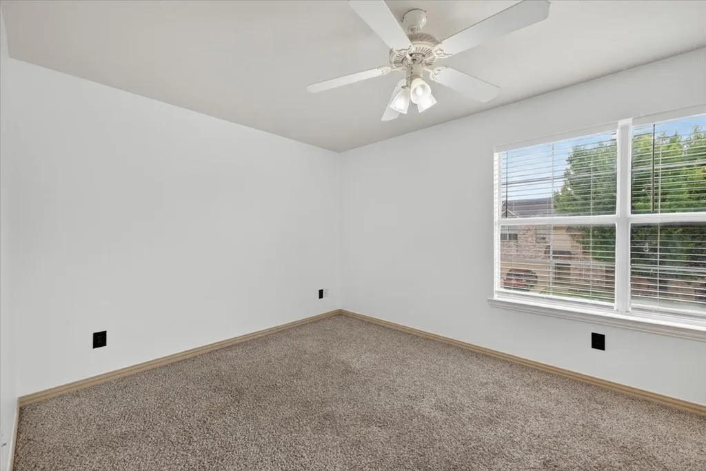 2312 Calendar Court Grand Prairie TX 75050