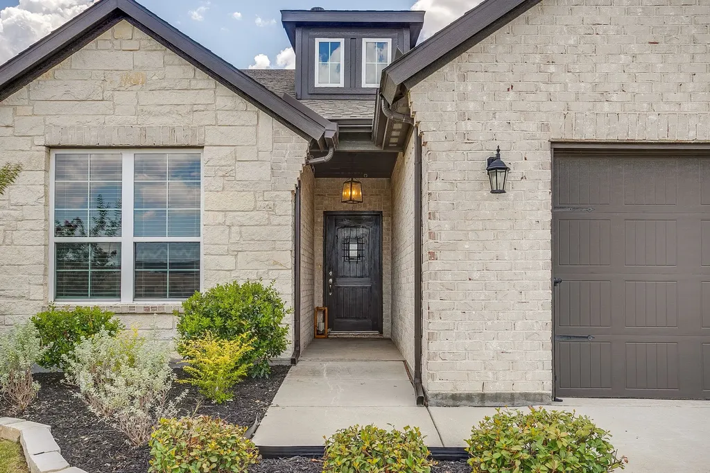 1961 Bellatrix Drive Haslet TX 76052